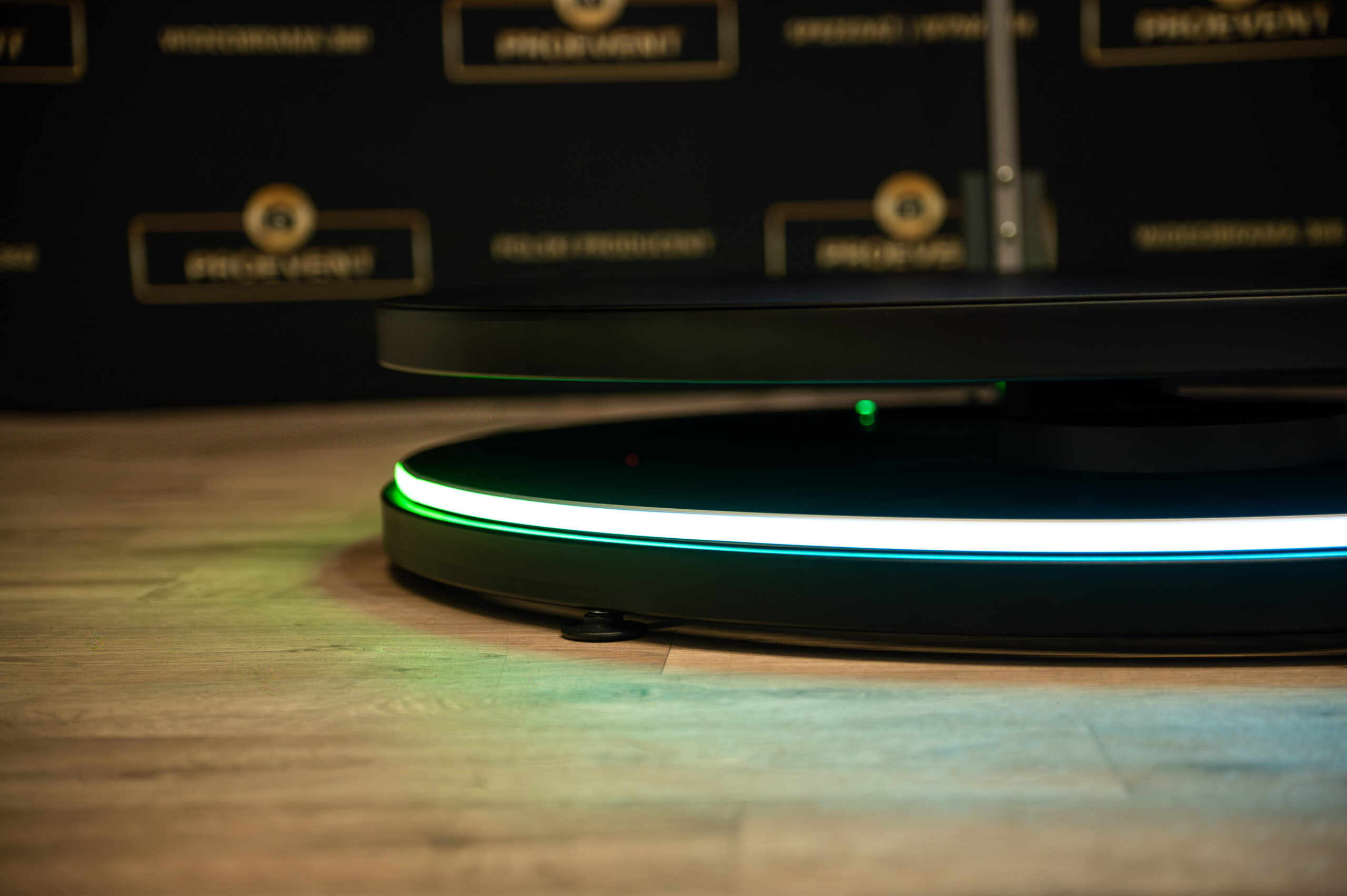 Producent fotobudek 360 i 360 overhead